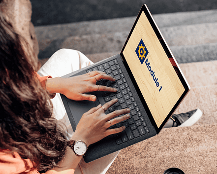 smartmockups_6UrzCI2Ff@N